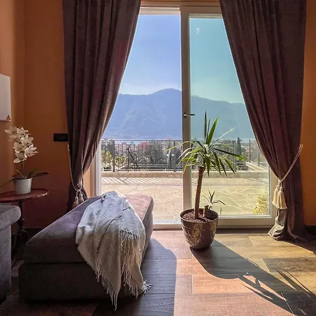 Apartman Lenis - Panoramic Pool Mandello del Lario