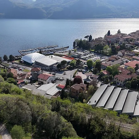 Apartman Lenis - Panoramic Pool Mandello del Lario